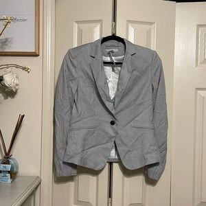 Grey one-button blazer with silver lining
